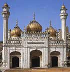 140_mosque_of_the_pearls.jpg